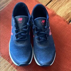 NWOT New Balance women’s Tennis Shoes